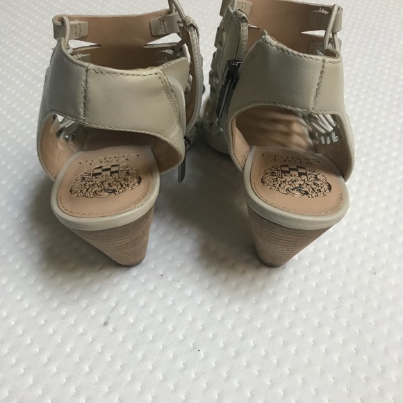 Vince Camuto Heels - Picture 3 of 4